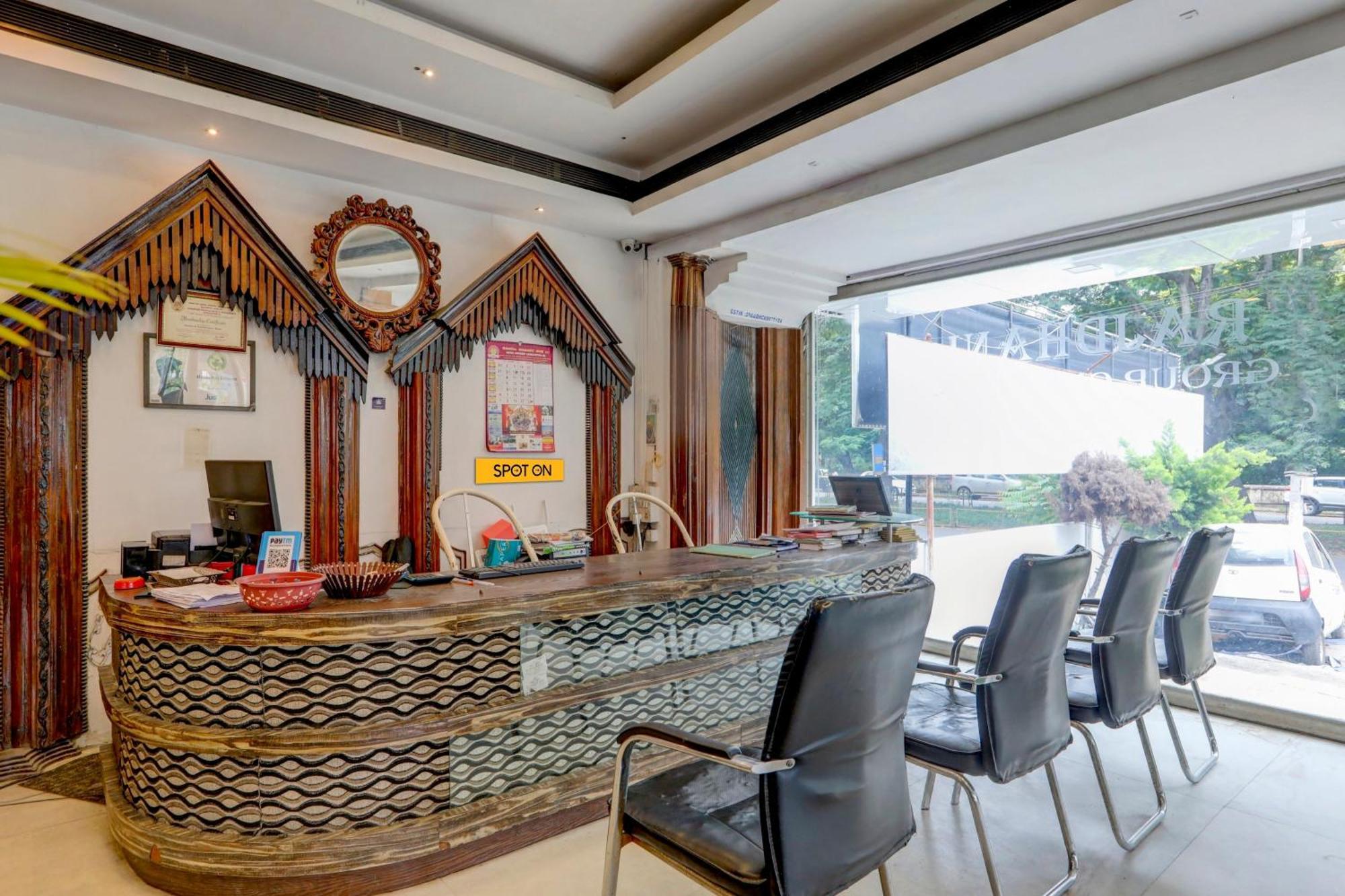 Hotel O Rajdhani Group Of Hotels Мисор Екстериор снимка