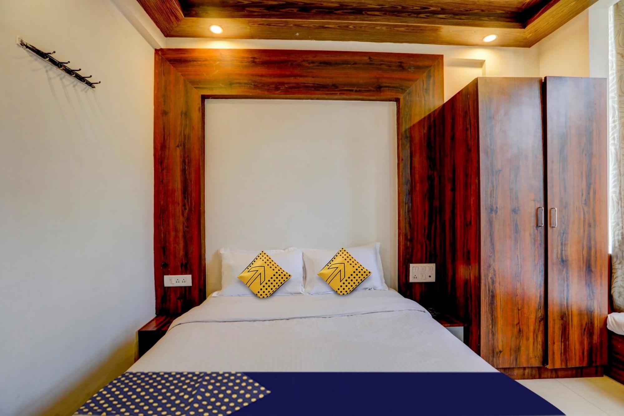 Hotel O Rajdhani Group Of Hotels Мисор Екстериор снимка