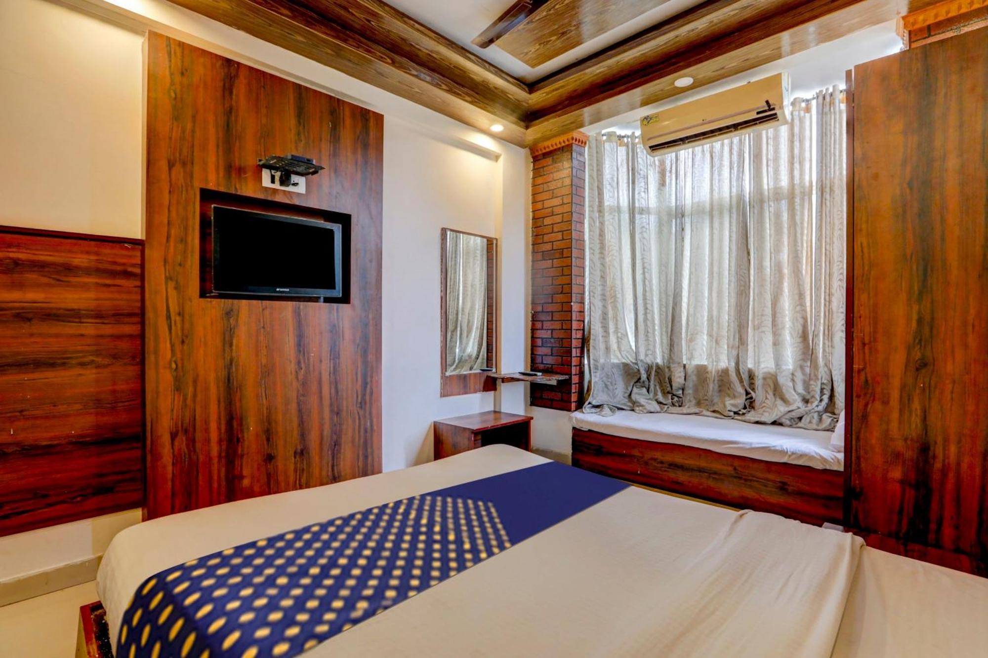 Hotel O Rajdhani Group Of Hotels Мисор Екстериор снимка