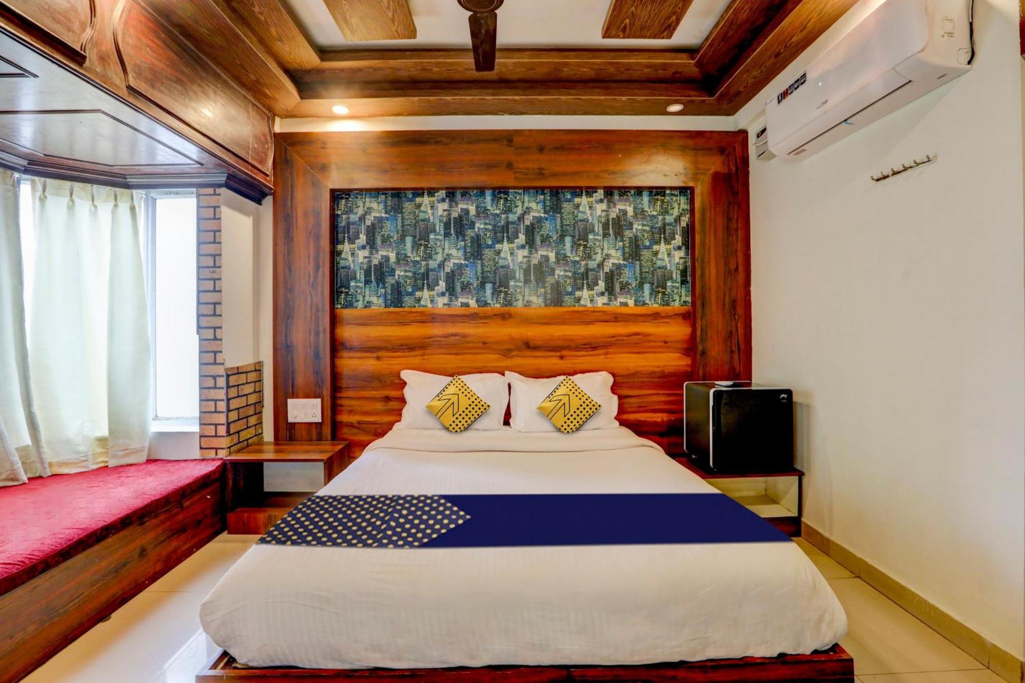 Hotel O Rajdhani Group Of Hotels Мисор Екстериор снимка