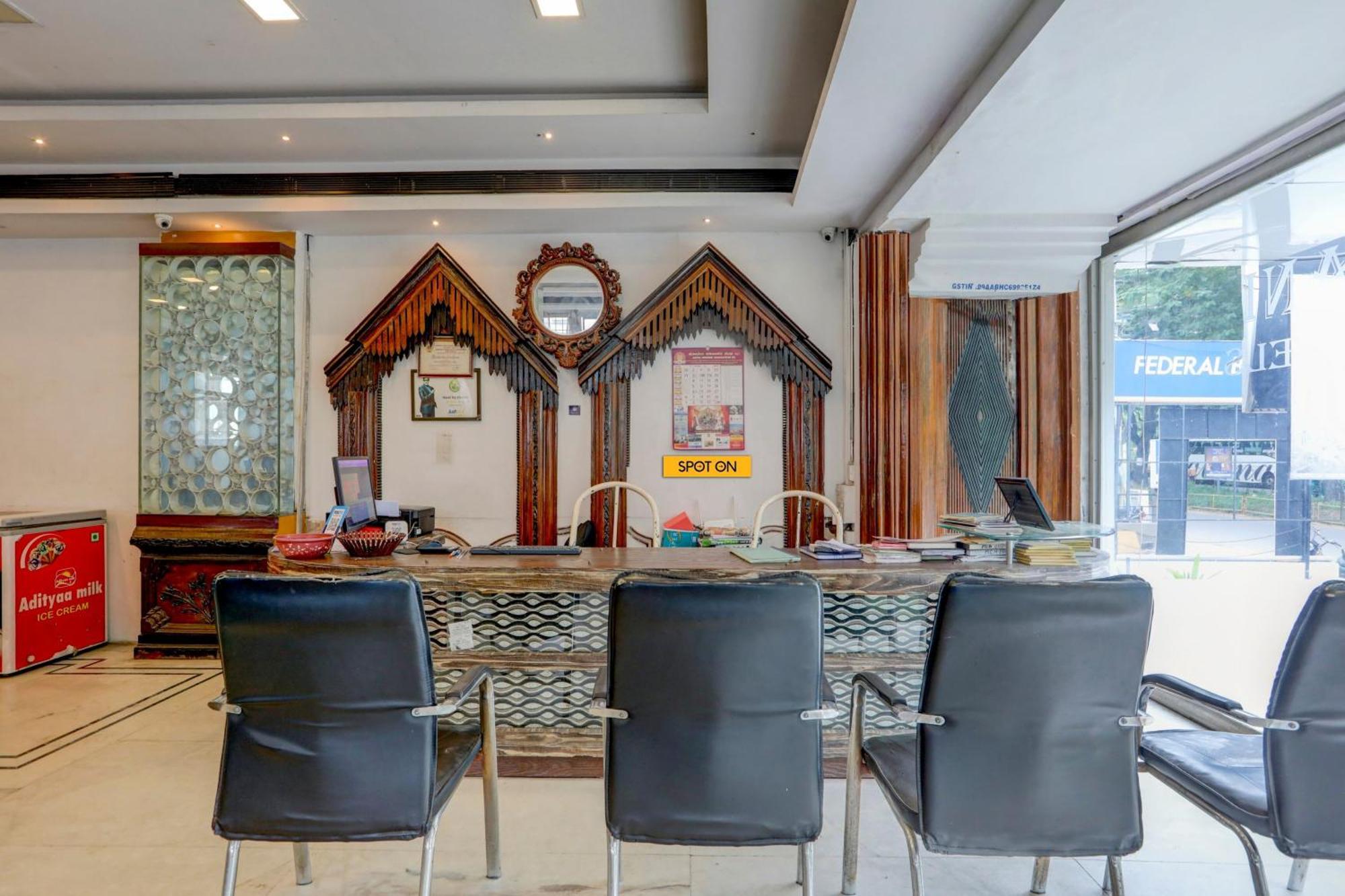 Hotel O Rajdhani Group Of Hotels Мисор Екстериор снимка